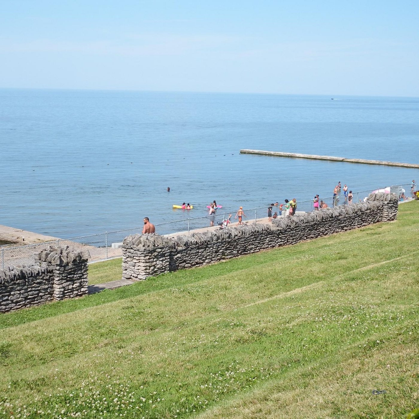 Olcott Beach and area